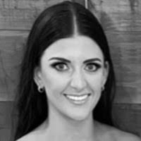 Amanda Downs's Instagram, Twitter & Facebook