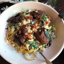 Boston market is offering heat & serve meals and sides that are perfect for a full easter meal for your households, and now olive garden is selling a similar deal. Olive Garden Italian Restaurant New York City Midtown Menu Prices Restaurant Reviews Order Online Food Delivery Tripadvisor