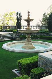 What kind of fountain should i put in my garden? Splendor In The South Garden Water Fountains Luxury Garden Fountains Outdoor