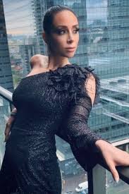 Maybe you would like to learn more about one of these? Ø¨Ø³Ù†Øª Ø´ÙˆÙ‚ÙŠ Ù„ÙŠÙ‡ Ù„Ø£ ØªØ¬Ø±Ø¨Ø© Ù…Ø®ØªÙ„ÙØ© Ùˆ Ø¨Ø¹Ù„Ù… Ø§Ù„ÙˆØµÙˆÙ„ ÙƒØ§Ù† Ø¨Ù…Ø«Ø§Ø¨Ø© ØªØ­Ø¯ÙŠ Ù„ÙŠ Off Shoulder Dress Celebrities Shoulder Dress