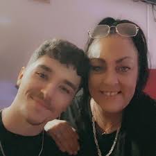 Can anyone look at my washer to see if it can be fixed before I buy a new  one it's only a year old but forgot to set up warranty