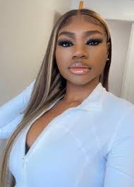 Devanand Persaud's Instagram, Twitter & Facebook