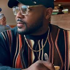 Maurice Dailey and Rashondra Woodard's Wedding Website