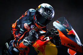 Road racing world championship season. Road Racing