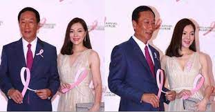 Search for text in self post contents. 68æ­²éƒ­å°éŠ˜èˆ‡å°24æ­²å¬Œå¦»åŒæ¡† ä¸€å€‹è€ç•¶ç›Šå£¯ ä¸€å€‹é¢è‰²ç´…æ½¤ ç¶²å‹ çœŸæ˜¯ç¾¨ç…žæˆ'å·²