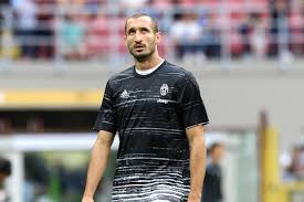 Giorgio chiellini puso en ventaja a juventus vs. Eine Meisterleistung Giorgio Chiellini Lobt Sergio Ramos Fur Foul An Mohamed Salah