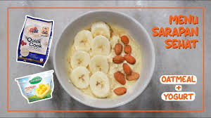 Cara memasak quaker oat quick oat ialah direbus dengan air di atas kompor selama kurang lebih 5 menit. Cara Membuat Sarapan Diet 2 Oatmeal Yogurt Youtube