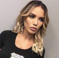 One of the precious celeb listed in reality star list. Manon Tanti Wiki Tele Realite Fandom