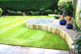 Gardening on a budget doesn't mean you have to put up with a boring backyard. Garden Ideas On A Budget Hmdcrtn