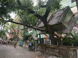 Indian prime minister narendra modi tweeted that he had spoken to the region's chief ministers and federal home minister rajnath singh on the situation arising in the wake of the earthquake. Impact Of Earthquake Across India 2 Dead 17 Hurt In Bihar 1 Killed In West Bengal The Economic Times