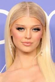 Katy Yates's Instagram, Twitter & Facebook