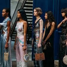 Expect to see bright whites in a matte finish, blacks and soft greys with one focal feature of a vibrant yet natural colour such as green, mint, or deep blue. The Spring 2021 Accessories Trend Report Vogue