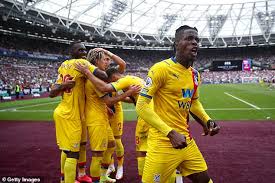 Currently, west ham united rank 1st, while crystal palace hold 14th position. Kca Uh Jy0lqnm