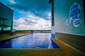 Yeri aşağıdaki otel, d mall, çok uygun ve çok yemek yeme yerleri. Pool Picture Of D Hotel Seri Iskandar Bandar Seri Iskandar Tripadvisor