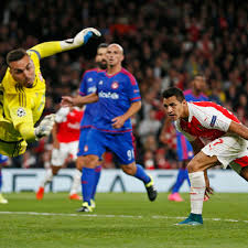 Olympiakos piraeus vs arsenal, away team deserves support. Arsenal 2 3 Olympiakos Player Ratings Only Theo Walcott And Alexis Sanchez Save Face Irish Mirror Online