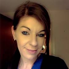 Since losing my grandad 👴 5 days ago I haven't been in a good place  obviously but omg my migraine have been none stop and it's obviously from  the fact I have