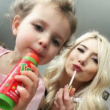 katie munoz (@katielynnmunoz)