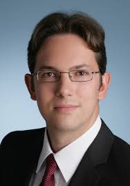 Robert Wipf's Instagram, Twitter & Facebook