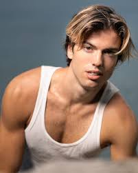 1, 2, 3, 4 or 5? ⚡️ Photographer