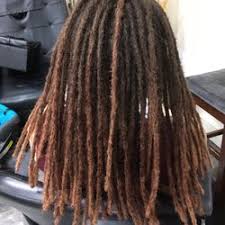 Although dreadlocks generally maintain their twisted form with little maintenance, when the new growth appears it does not automatically form into a lock. Dreadlocks Stylist Near Me