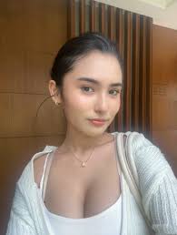 Photos by Daily-Luna (@dai.ly_luna) · December 21, 2025