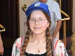 For short) is a fictional student organisation in j. Harry Potter Star Jessie Cave Says Brother Was Not Train Surfing After Being Found Dead Next To Railway Tracks The Independent The Independent