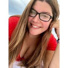 Nicole Simeone's Instagram, Twitter & Facebook