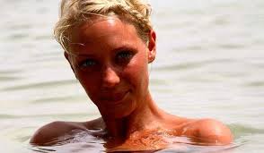 Kjemper videre på øya