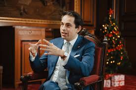 'wij zijn zelfs een staatsgevaarlijke partij. Vlaams Belang Chairman Tom Van Greeks The Cordon Sanitaire Has Become Bart De Wever S Problem No Longer Ours Newsabc Net