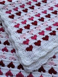 Coperta Per Bambini All Uncinetto Rosa Rosa In Vendita Ragazza Fatta A Mano Cuore Afghano Coperta Di Sicurezza Bambino Lovey In 2020 Crochet Baby Baby Blanket Crochet Bernat Baby Blanket Yarn