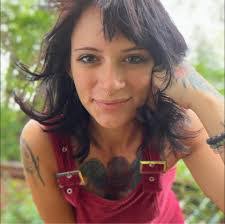 Imani Ward's Instagram, Twitter & Facebook