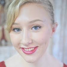 Kristin Marquardt's Instagram, Twitter & Facebook