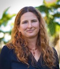 Miranda Reich's Instagram, Twitter & Facebook