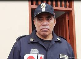 Aparecen pintas y panfletos contra oficiales de la Policía Nacional