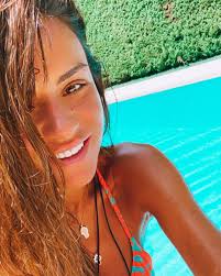 See more of ελένη τσολάκη on facebook. Elenh Tsolakh Diakopes Prin Thn Epistrofh Sthn Tv Ok