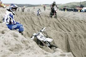 Thru chow, le moto cross bitume dans le sang. Red Bull Knock Out Live Auf Red Bull Tv Am 29 11 Ab 14 25 Uhr Enduro De Magazin