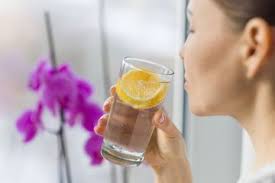 Sebenarnya ini adalah proses yang sangat. Minum Air Lemon Hangat Di Pagi Hari Saat Perut Kosong Jangan Kaget Lihat Hasilnya Seperti Ini Semua Halaman Nakita