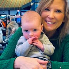 Volunteer opportunities at Motor City Mitten Mission in Michigan to help  homeless people