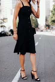 2 Stylish Ways To Wear A Black Summer Dress Fashion Summer Black Dress Fashion Jackson