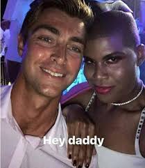 EJ Johnson shows off his new man (photo)