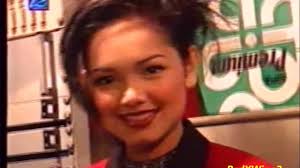 Album siti nurhaliza yang dirilis tahun 1997 adalah album kedua siti nurhaliza. Part 3 Siti Nurhaliza Interview Gematv 1997 Singapura Youtube