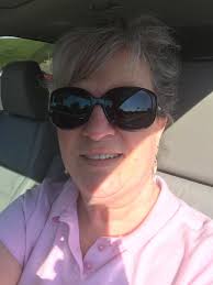 Looking hot in the office 🥵🥵😇