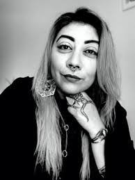 Barbara Fant's Instagram, Twitter & Facebook