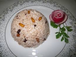 Fistikli Kus Uzumlu Pilav Yemek Tarifi Yemek Tarifleri Gida Yemek