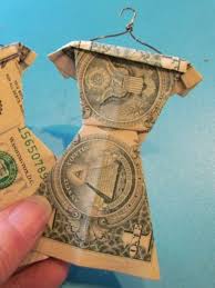 Here, a wedding expert shares eight tasteful ways to give money as a wedding gift for couples asking for cash. 17 Insanely Clever Fun Money Gift Ideas