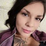 Brianna Clausen's Instagram, Twitter & Facebook