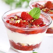 Tiramisu A La Fraise Et Au Limoncello Recette Idee Recette Tiramisu A La Fraise Livre De Recettes De Cuisine