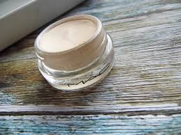 Product Review Mac Bare Study