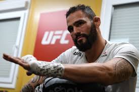 Последние твиты от santiago ponzinibbio (@sponzinibbiomma). Santiago Ponzinibbio Bashes Bulls T Rankings Ahead Of Ufc Return Mmamania Com