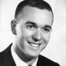 Roy Florez's Instagram, Twitter & Facebook